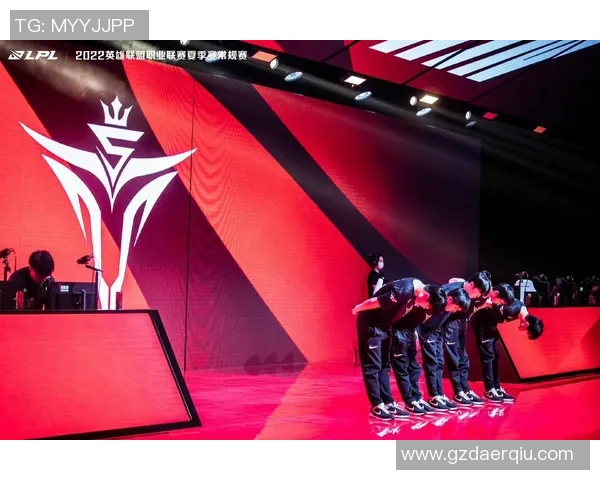 全明星赛特别报道：TES逆袭之旅展现团队精神与不屈斗志